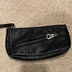 Roxy Black Leather Wristlet with Zipper